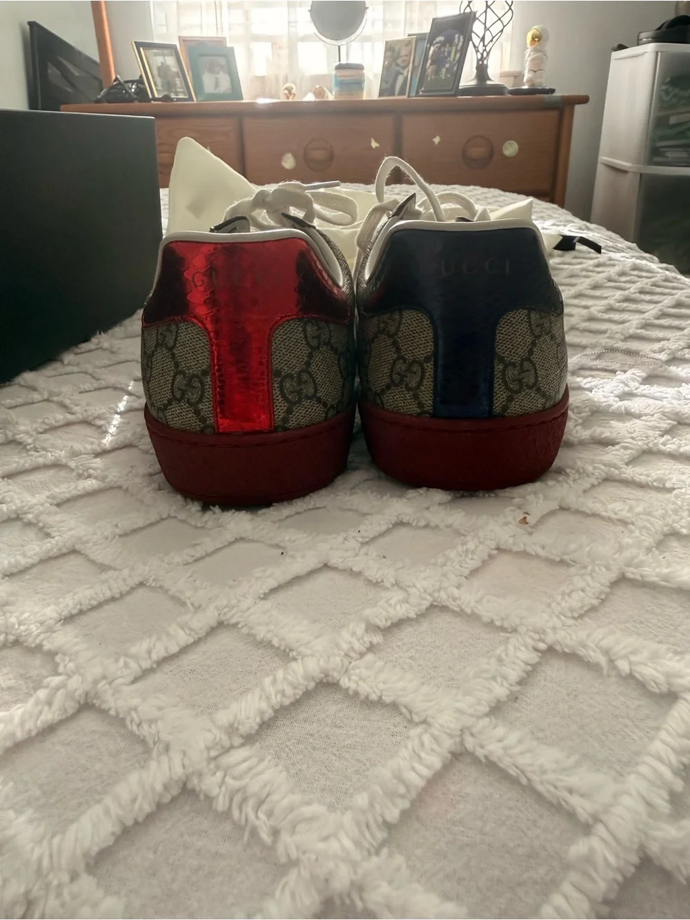 Gucci classic gg